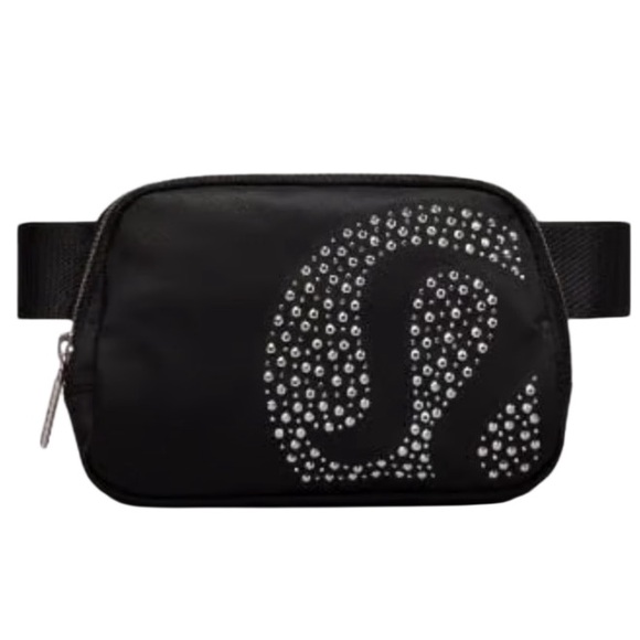 lululemon athletica Handbags - Lululemon Everywhere Belt Bag 1L Studded Black